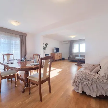 Apartament Branko